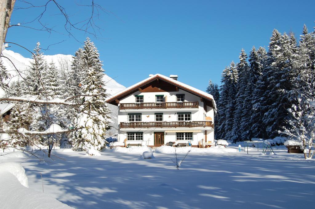 Haus Waldrast Apartment Elbigenalp Exterior photo